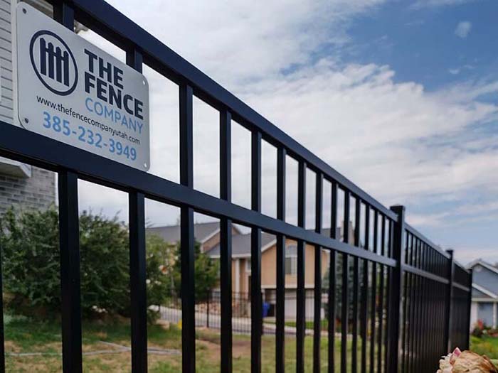 Photo of a residential Salt Lake City Utah aluminum fence