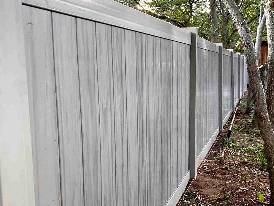 Salt Lake City Utah vinyl privacy fencing